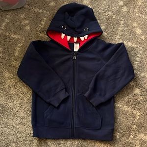 Carters Shark sweatshirt for boy toddler.